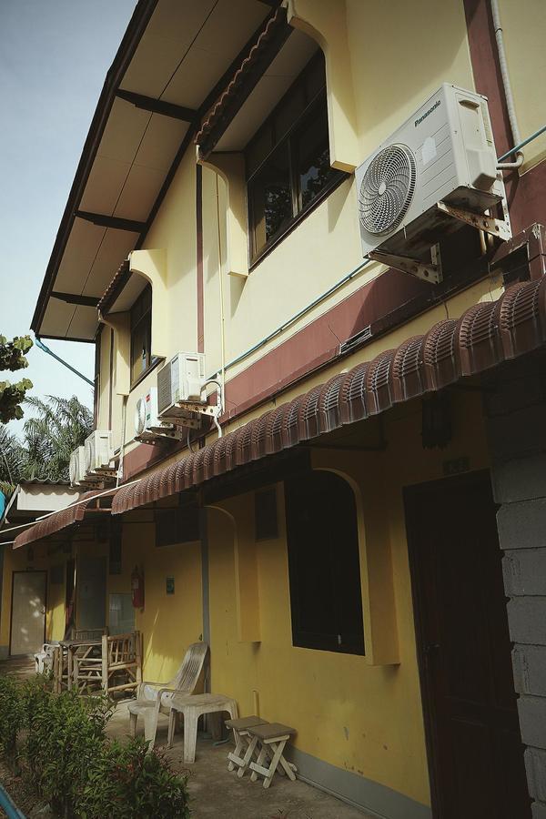 Marina Hut Guest House Ko Lanta Exterior foto