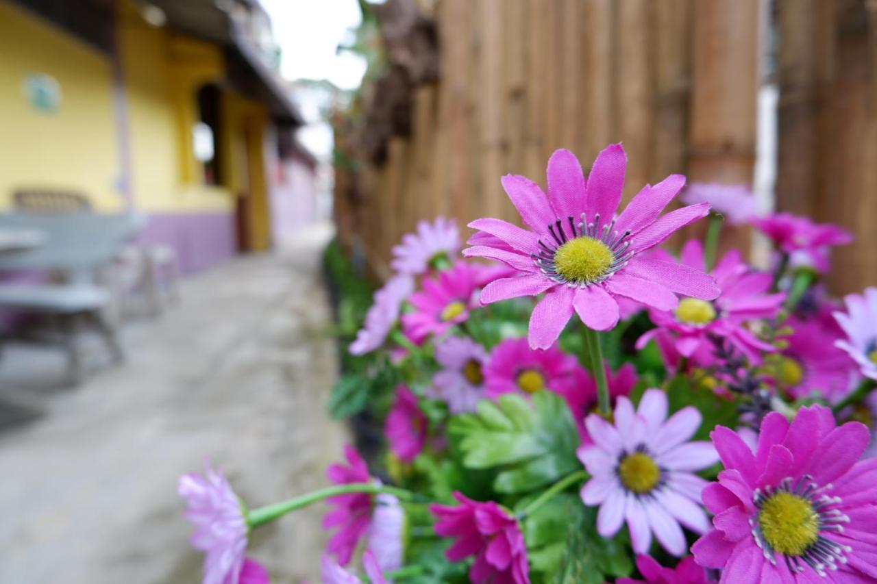 Marina Hut Guest House Ko Lanta Exterior foto